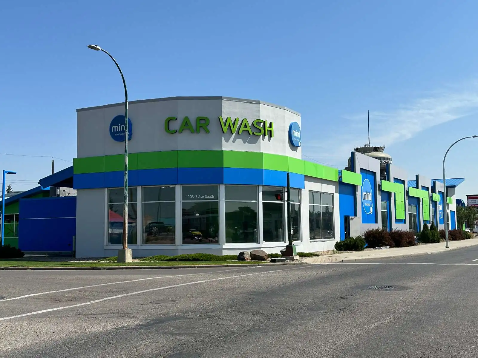 Car Wash in Lethbridge, AB