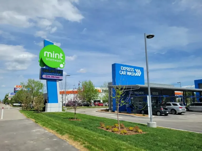 Car Wash - Mint Smart Wash facility in Calgary